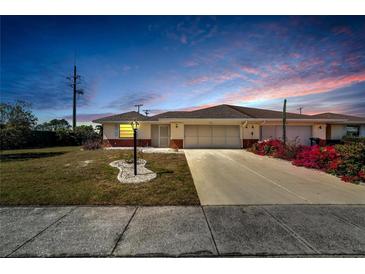 Photo one of 1602 Dower Way Sun City Center FL 33573 | MLS T3511739