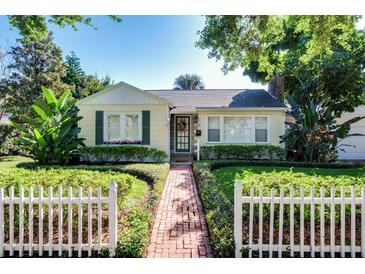 Photo one of 212 S Himes Ave Tampa FL 33609 | MLS T3512397