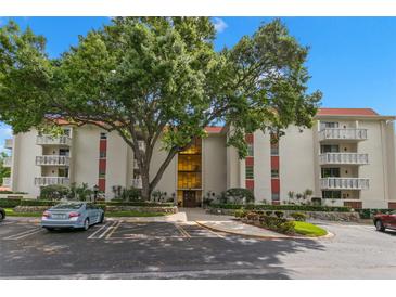 Photo one of 2650 Pearce Dr # 401 Clearwater FL 33764 | MLS T3512570