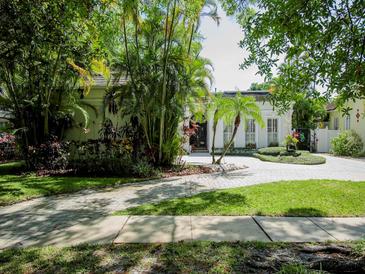 Photo one of 2912 W Wallcraft Ave Tampa FL 33611 | MLS T3512575