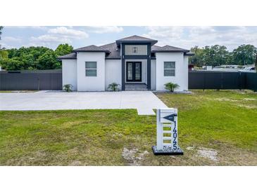 Photo one of 14045 Downing St Dover FL 33527 | MLS T3512891