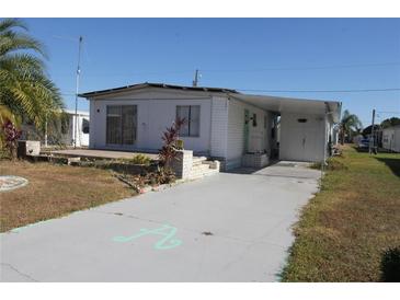 Photo one of 5244 Betty St Zephyrhills FL 33542 | MLS T3513078