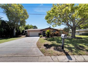 Photo one of 14000 104Th Ave Largo FL 33774 | MLS T3513887