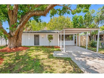 Photo one of 2115 W Skagway Ave Tampa FL 33604 | MLS T3513908