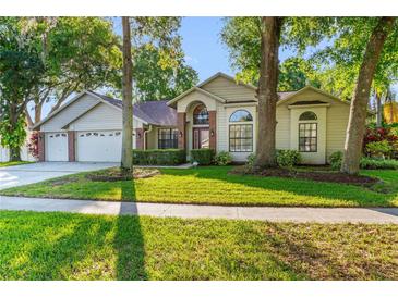 Photo one of 2305 Eagle Bluff Dr Valrico FL 33596 | MLS T3514369