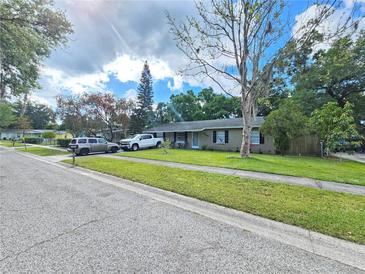 Photo one of 3009 S Willow Dr Plant City FL 33566 | MLS T3515404