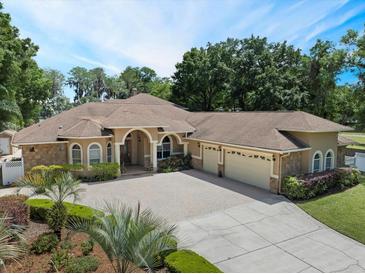 Photo one of 6031 Lakeside Dr Lutz FL 33558 | MLS T3516667