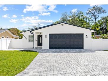 Photo one of 2721 Bel Aire Cir Tampa FL 33614 | MLS T3517190