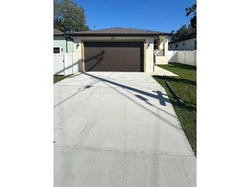 Photo one of 5411 N Forest Hills Dr Tampa FL 33603 | MLS T3518995
