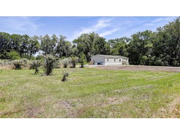 Photo one of 5302 Cougar Trail Ln Plant City FL 33565 | MLS T3519187