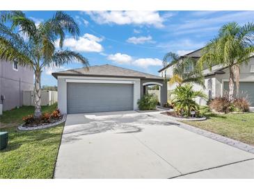 Photo one of 5011 Sable Chime Dr Wimauma FL 33598 | MLS T3521102