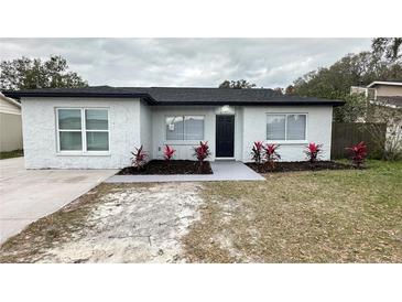Photo one of 21625 Southwood Dr Lutz FL 33549 | MLS T3521288