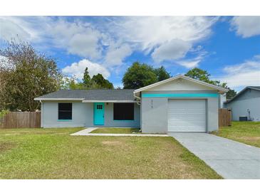 Photo one of 215 Ravenway Dr Seffner FL 33584 | MLS T3522350