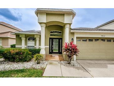 Photo one of 19022 Fishermans Bend Dr Lutz FL 33558 | MLS T3523434