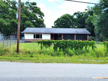 Photo one of 3212 Cork Rd Plant City FL 33565 | MLS T3523452