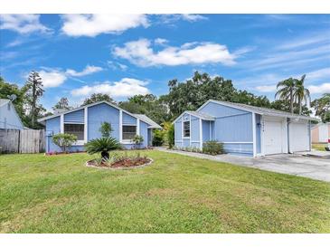 Photo one of 16010 Grass Lake Dr Tampa FL 33618 | MLS T3524790
