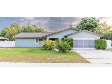 Photo one of 5045 Elwood Rd Spring Hill FL 34608 | MLS T3525304