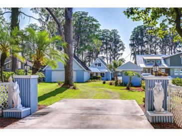 Photo one of 1717 Rowland Dr Odessa FL 33556 | MLS T3526684
