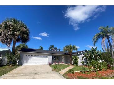 Photo one of 4634 Bay Crest Dr Tampa FL 33615 | MLS T3526994