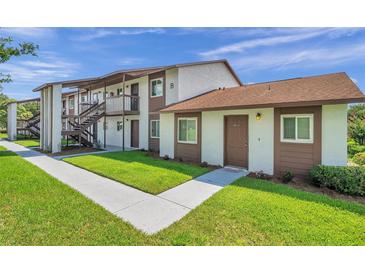 Photo one of 39132 County Road 54 # 2088 Zephyrhills FL 33542 | MLS T3536809