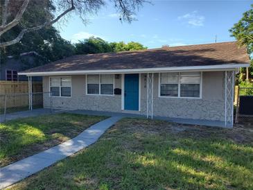 Photo one of 4818 10Th S Ave St Petersburg FL 33711 | MLS T3543875