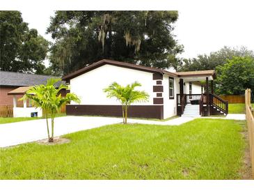 Photo one of 3010 E 149Th Ave Lutz FL 33559 | MLS T3547133