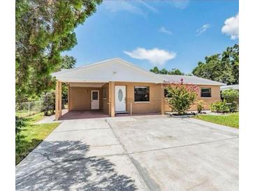 Photo one of 4828 El Capistrano Dr Tampa FL 33634 | MLS T3549433