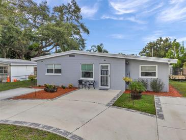 Photo one of 8957 91St Ter Seminole FL 33777 | MLS TB8301378