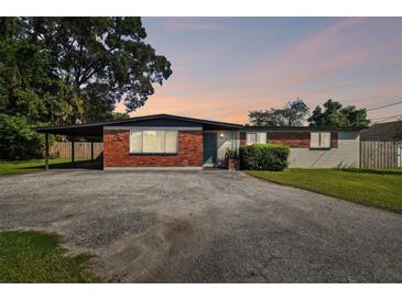 Photo one of 2913 W Xanthus St Tampa FL 33614 | MLS TB8305569