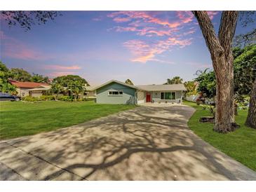 Photo one of 1004 Peninsula Ave Tarpon Springs FL 34689 | MLS TB8308221