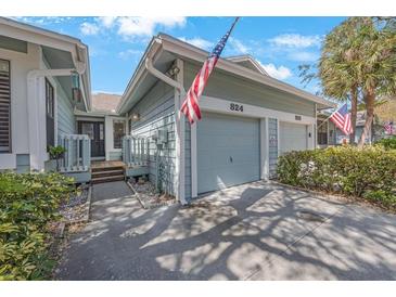 Photo one of 824 Amelia Ne Ct St Petersburg FL 33702 | MLS TB8310474