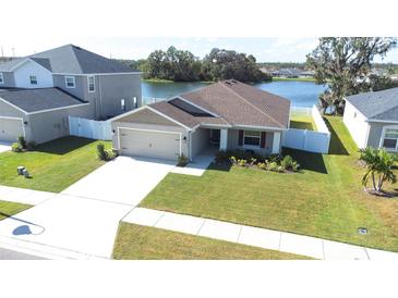 Photo one of 6701 Abbywood Ln Zephyrhills FL 33541 | MLS TB8318563