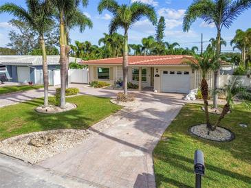 Photo one of 2475 Baywood W Dr Dunedin FL 34698 | MLS TB8319351