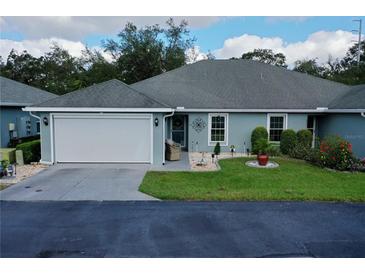 Photo one of 6773 Basswood Cir Zephyrhills FL 33542 | MLS TB8321009