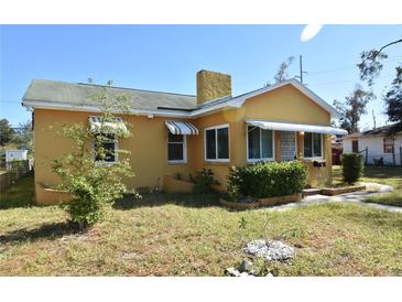 Photo one of 1360 Prescott S St St Petersburg FL 33712 | MLS TB8324203