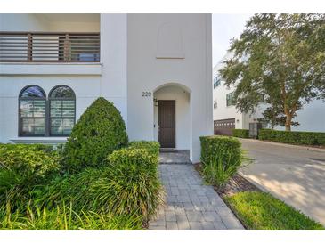 Photo one of 220 S Audubon Ave Tampa FL 33609 | MLS TB8324841