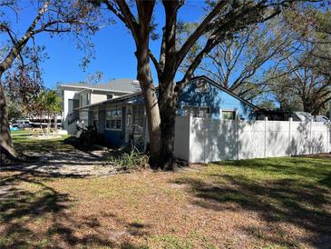 Photo one of 401 81St Ne Ave St Petersburg FL 33702 | MLS TB8324835