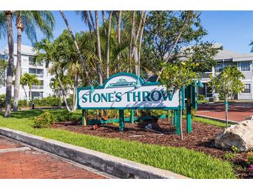 Condominium sign 