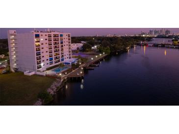 Photo one of 2780 N Riverside Dr # 605 Tampa FL 33602 | MLS U8221559