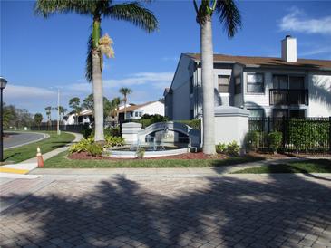 Photo one of 1901 Oyster Catcher Ln # 816 Clearwater FL 33762 | MLS U8229856