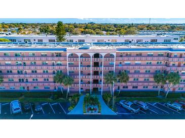 Photo one of 5521 80Th N St # 508 St Petersburg FL 33709 | MLS U8229870