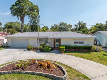 Photo one of 1310 Robin S Rd St Petersburg FL 33707 | MLS U8234280