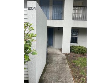 Photo one of 7204 E Bank Dr # 7204 Tampa FL 33617 | MLS U8234358