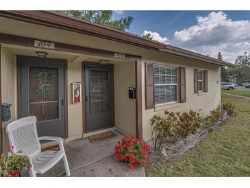 Photo one of 4215 E Bay Dr # 105 Clearwater FL 33764 | MLS U8235395
