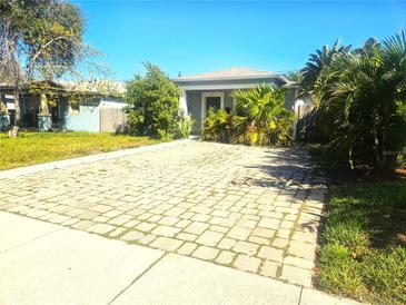 Photo one of 2837 Emerson S Ave St Petersburg FL 33712 | MLS U8236605