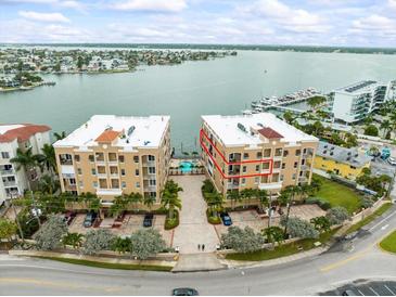 Photo one of 260 108Th Ave # 301 Treasure Island FL 33706 | MLS U8248774