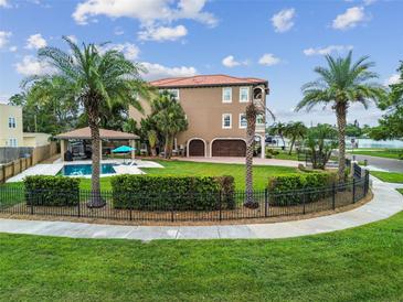 Photo one of 209 Corsino S Way St Petersburg FL 33705 | MLS U8250016