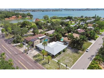 Single-Gathering home with a large yard, near the water at 7979 Garden N Dr, St Petersburg, FL 33710