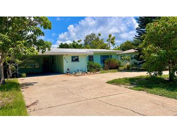 Photo one of 619 62Nd S Ave St Petersburg FL 33705 | MLS U8253142