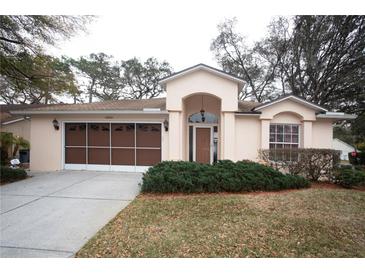 Photo one of 10846 Brookhaven Dr New Port Richey FL 34654 | MLS W7861970